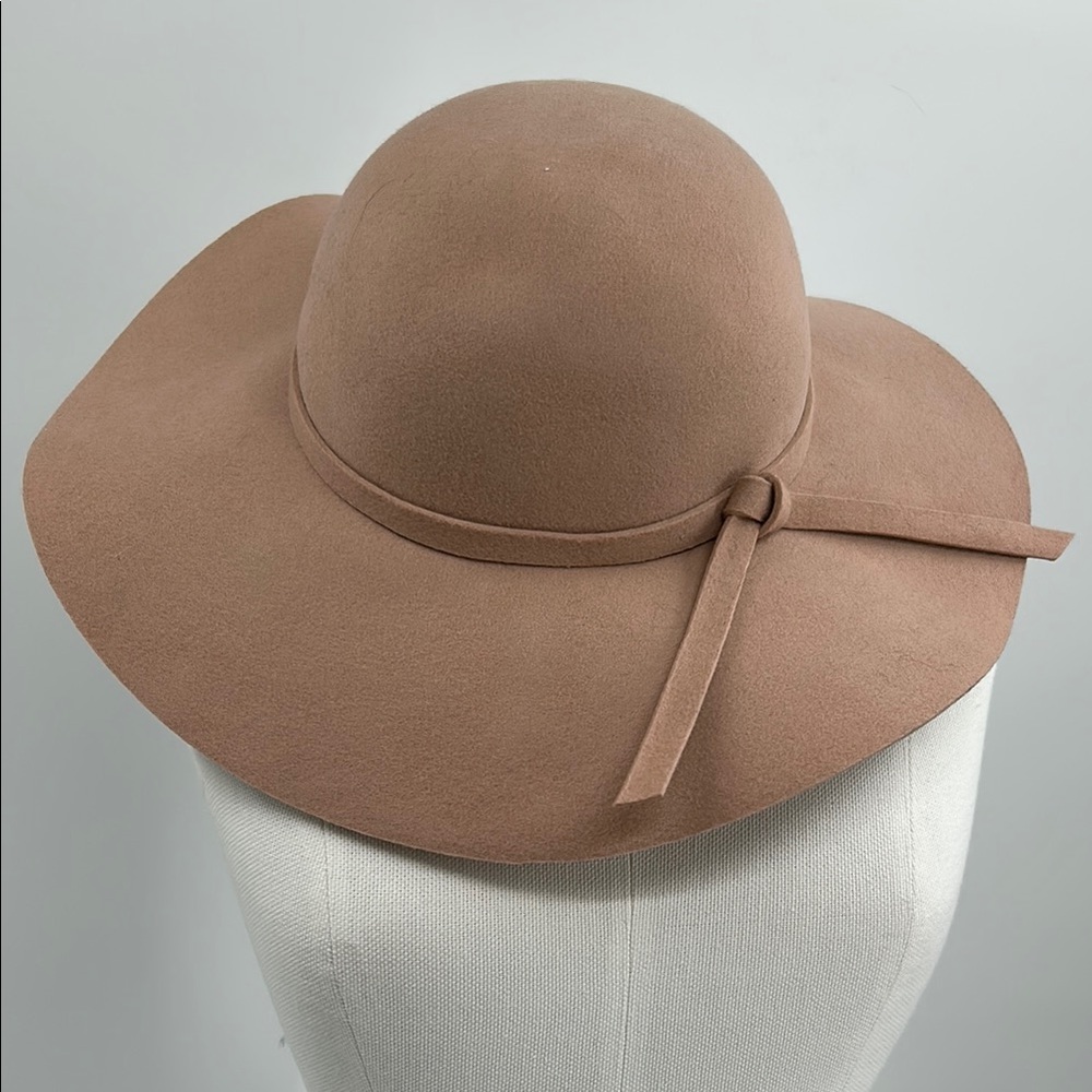 Blush Pink Wool Women's Wide Brim Floppy Hat